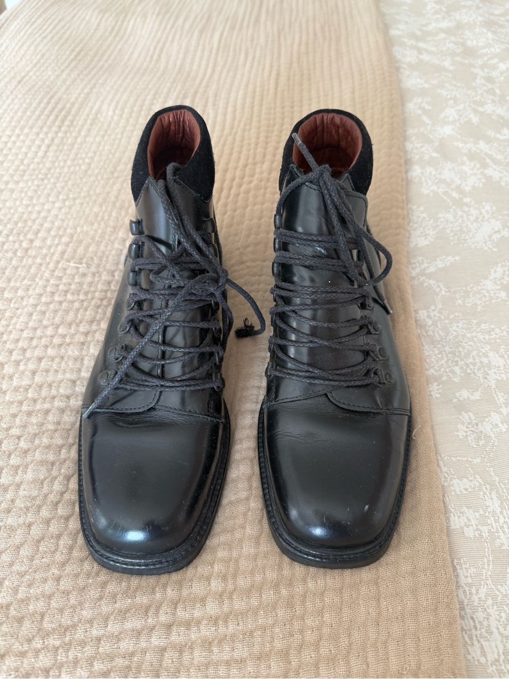 Women’s Gucci Black Leather Lace-Up Boots